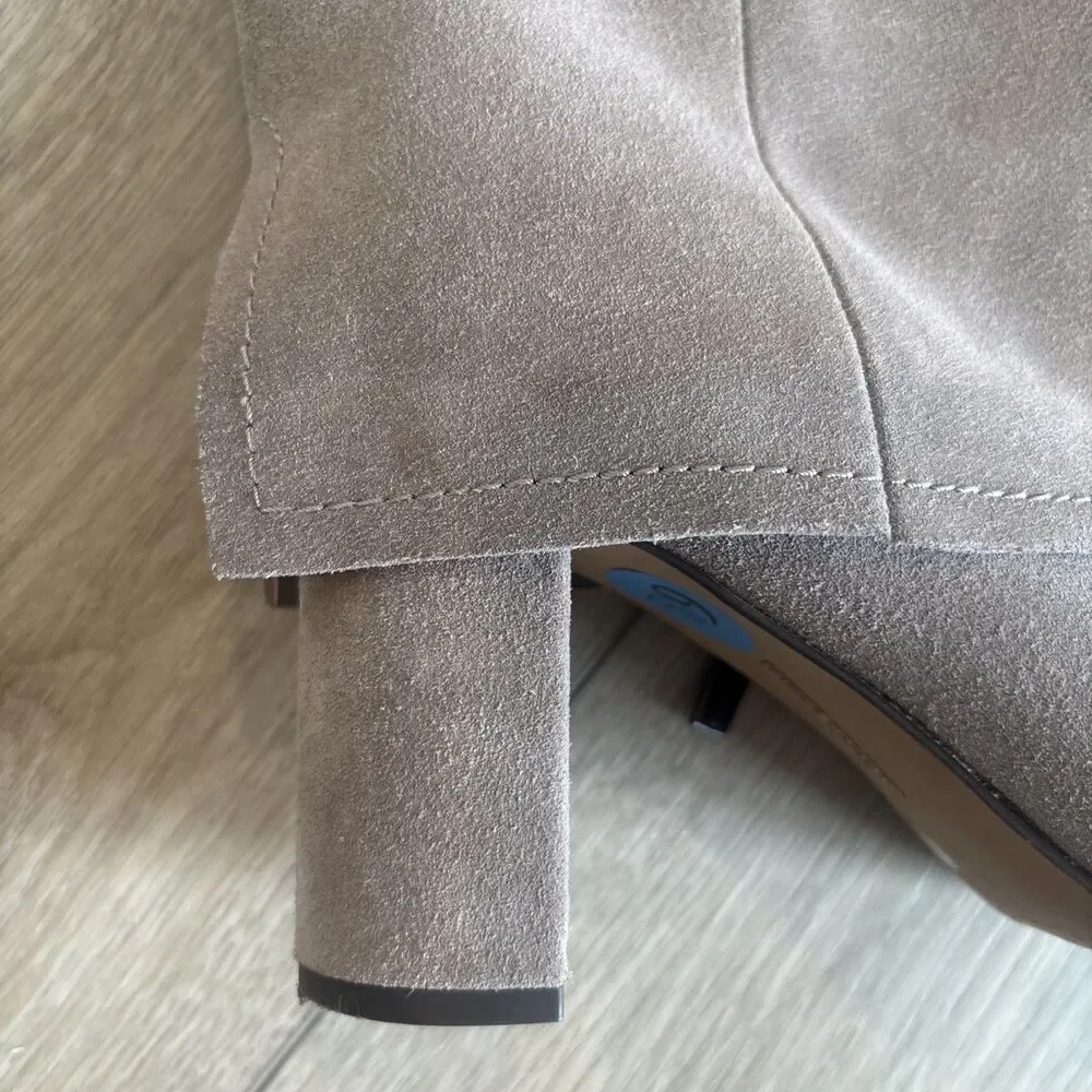 VINCE CAMUTO Ceelah Dune Oil Suede Heeled Boots Retro Festival Posh SoHo Sz6.5